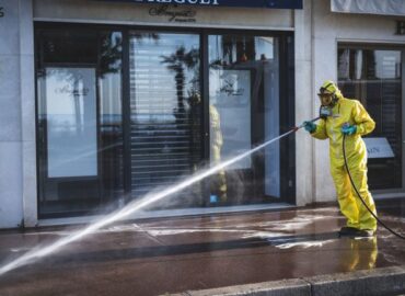 Operation of desinfections of the streets of Cannes, South of France, in the framework of the fight against the spread of the Coronavirus COVID-19 epidemic in March 2020.//DIDESFREDERIC_1120.5044/2003261138/Credit:Frederic DIDES/SIPA/2003261142